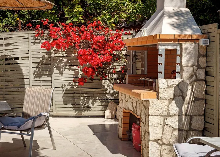 アパート Napoleon On The